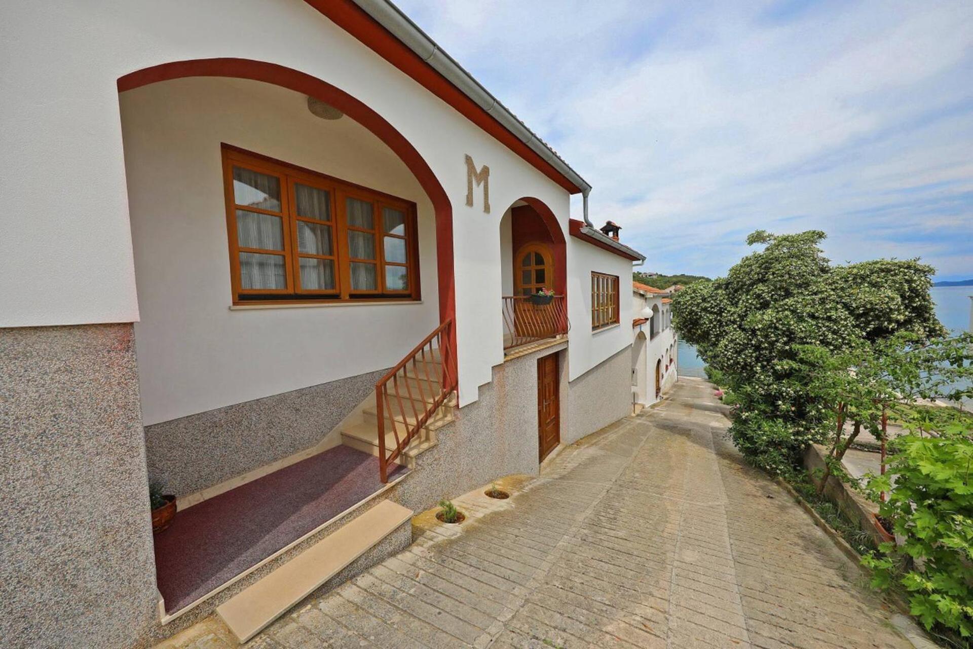 Knez - Relaxing Apartments Near The Sea On Mali Iz Ngoại thất bức ảnh