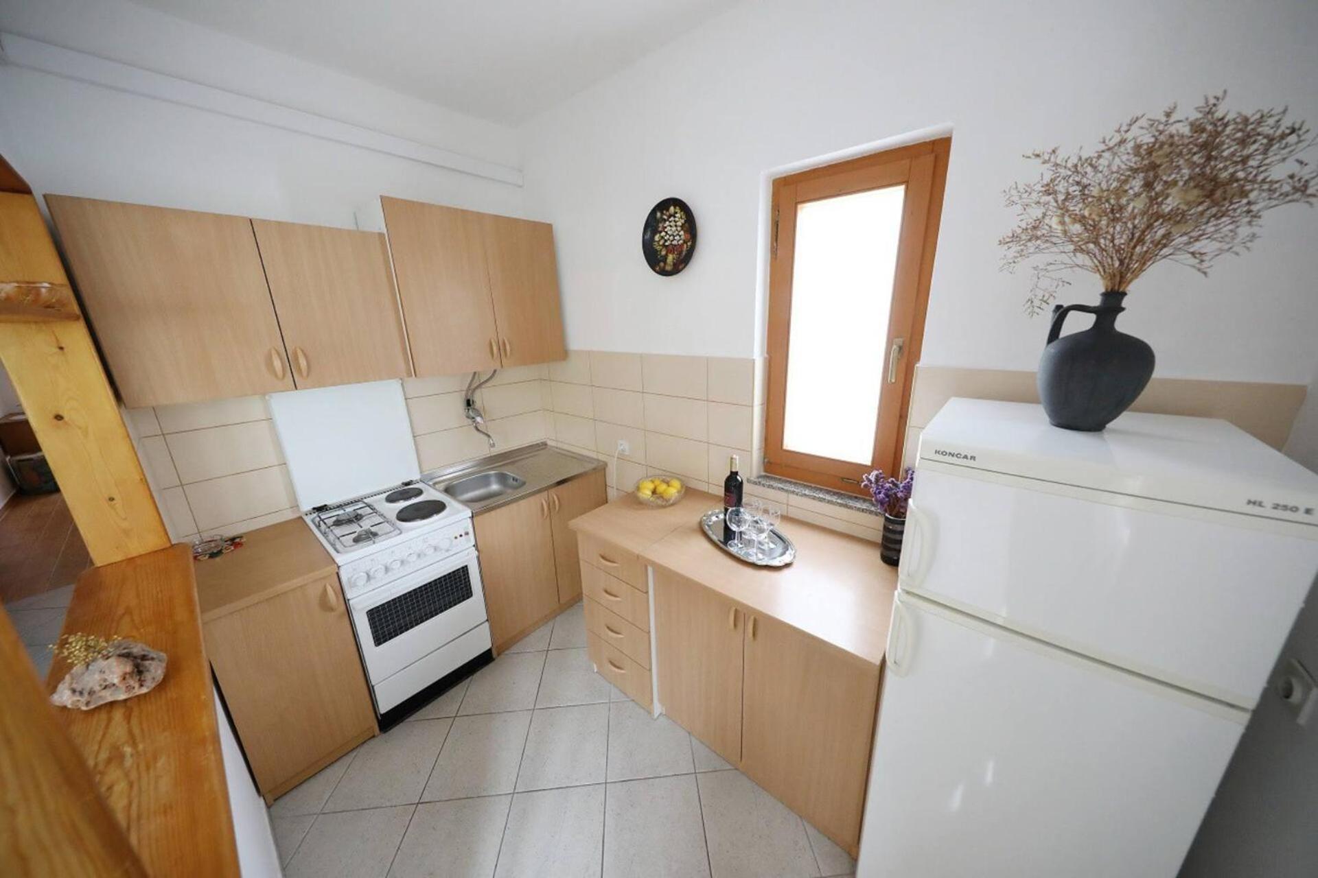 Knez - Relaxing Apartments Near The Sea On Mali Iz Ngoại thất bức ảnh