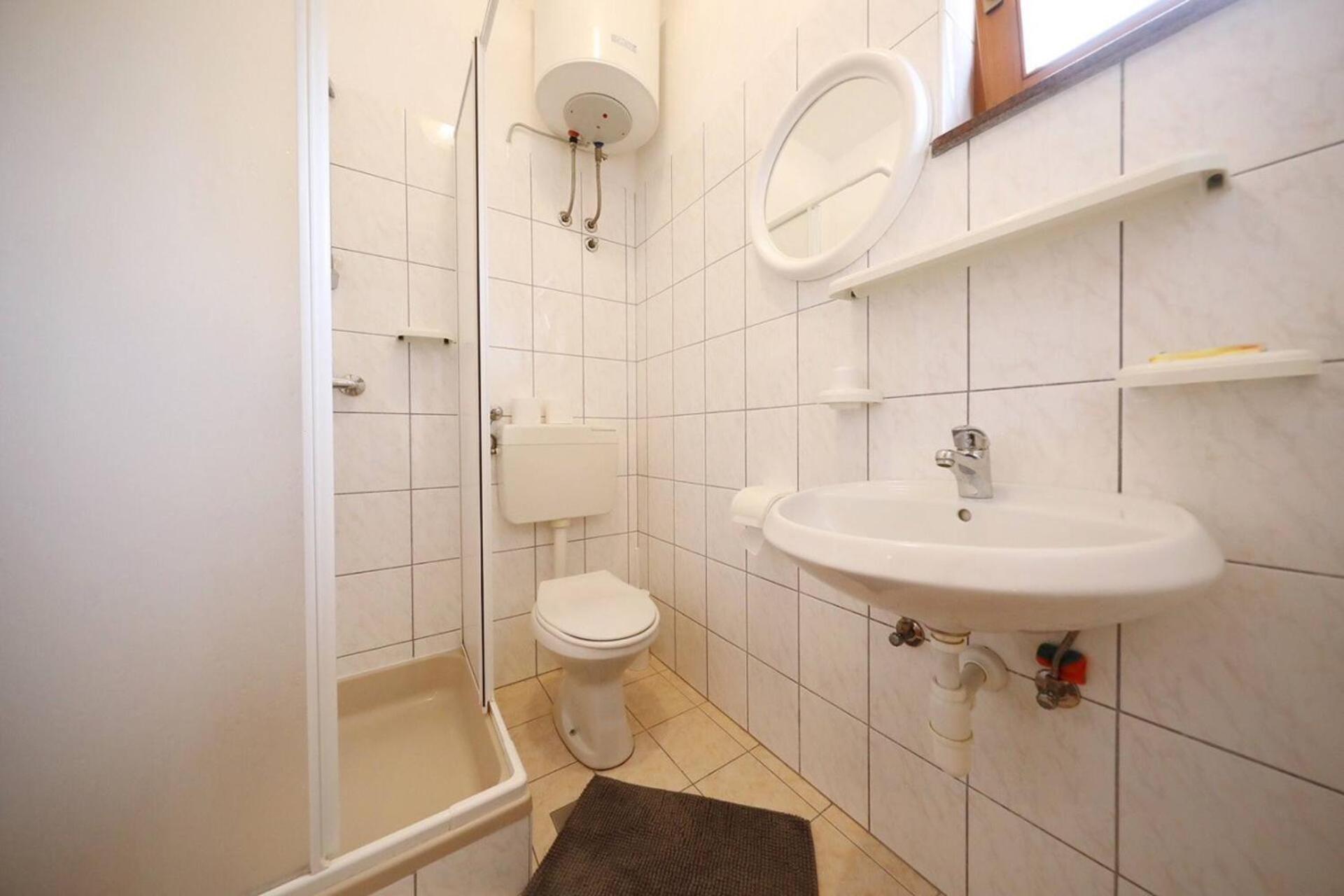 Knez - Relaxing Apartments Near The Sea On Mali Iz Ngoại thất bức ảnh