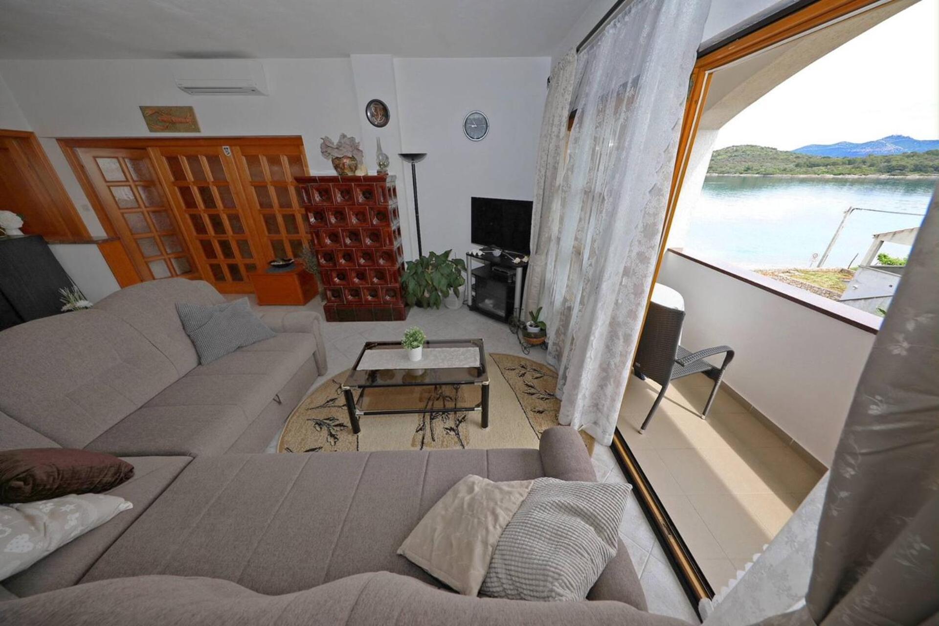 Knez - Relaxing Apartments Near The Sea On Mali Iz Ngoại thất bức ảnh